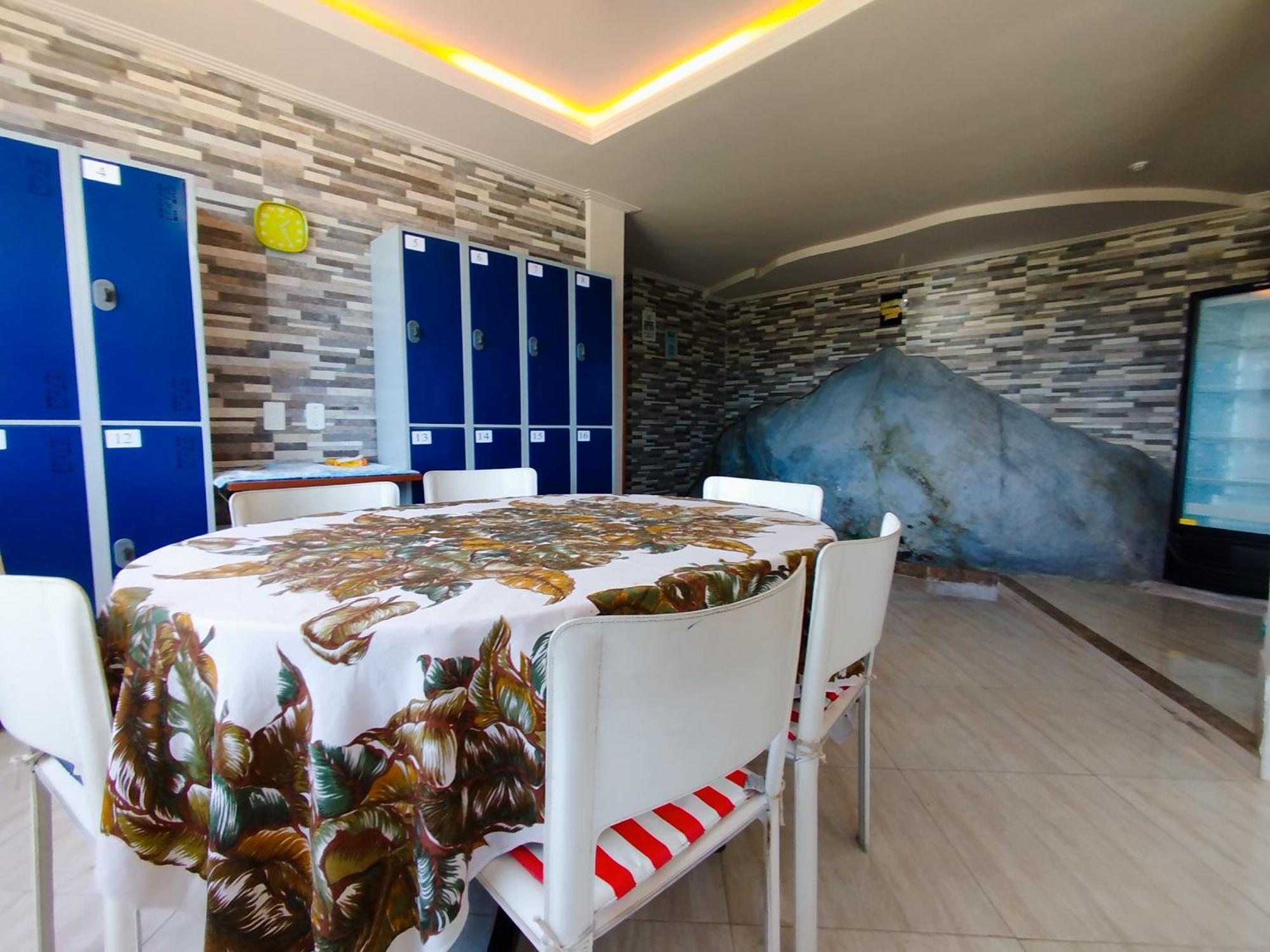 Hostel Casa Da Pedra Араял до Кабо Екстериор снимка